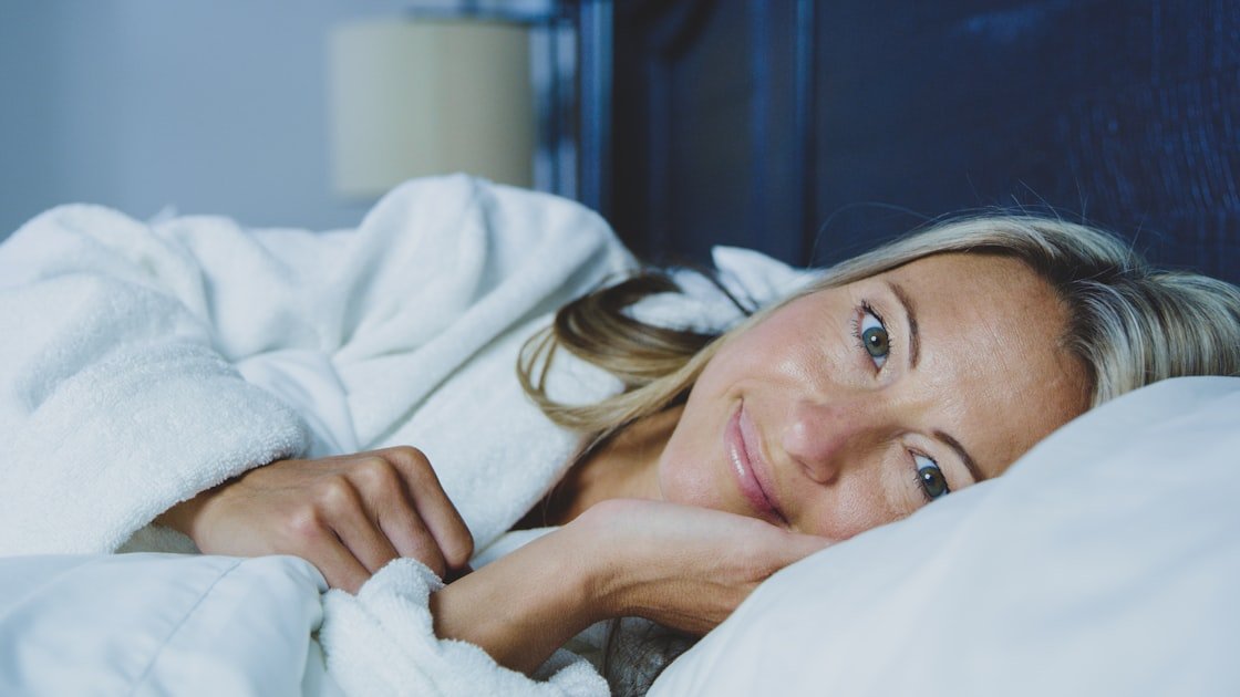 How to Improve Sleep Quality Tonight: Complete Health Guide