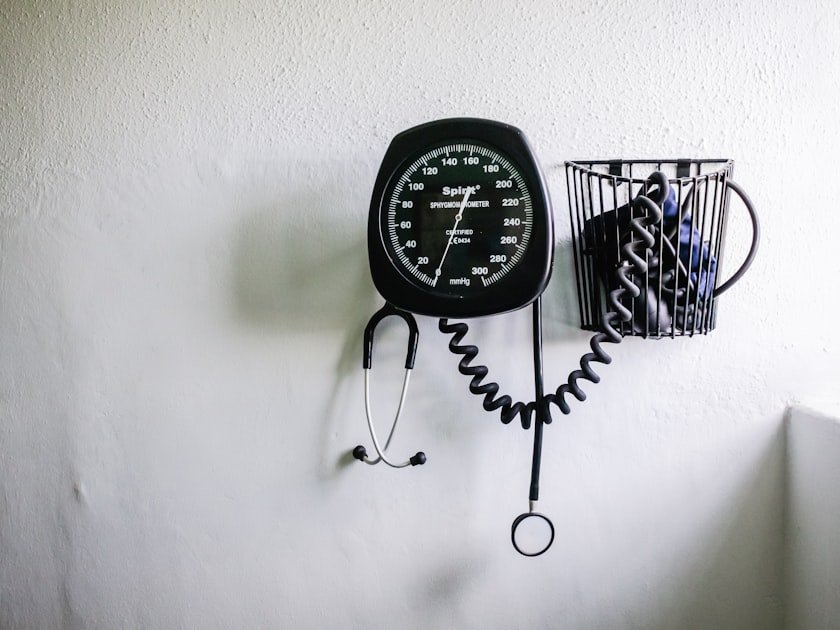 Natural Ways to Lower High Blood Pressure Without Medication Safely